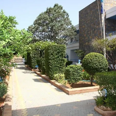 Aparthotel Villa Anna Stalida