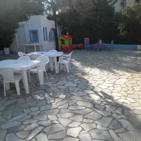 Aparthotel Villa Anna Stalida