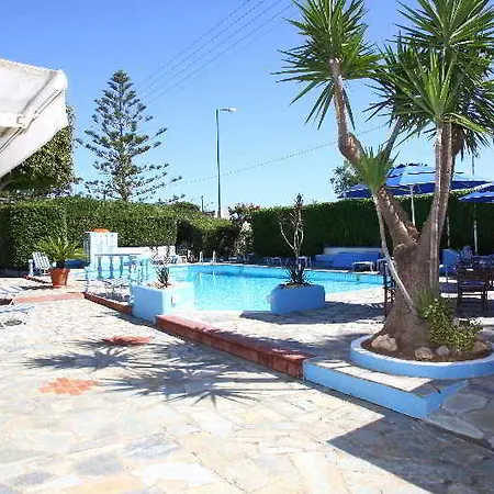 Villa Anna Aparthotel