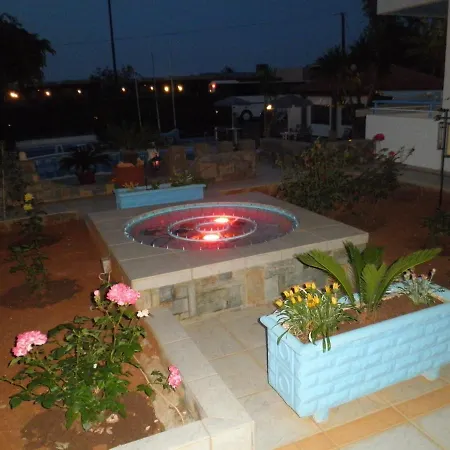 Villa Anna מלון דירות 3*