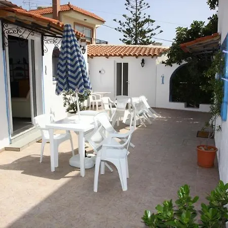Villa Anna מלון דירות Stalida